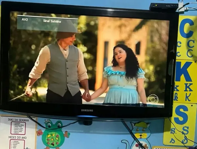 Tv Samsung 32 peladas Led