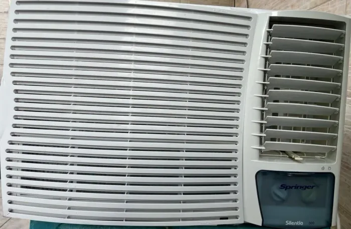 Ar condicionado Springer Silent 1900K/220V higienizado