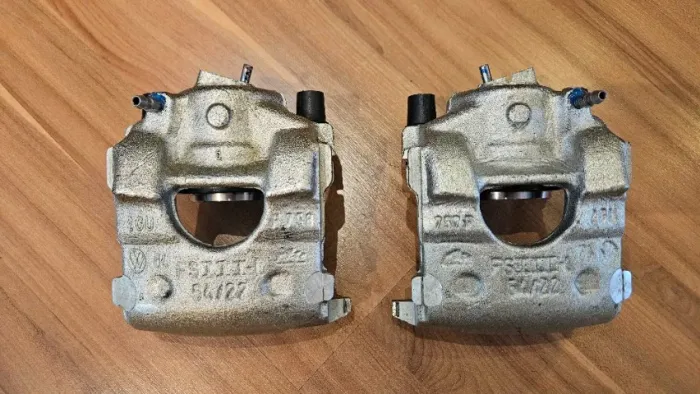 Pinças de Freio originais Up MPI Volkswagen VW novas