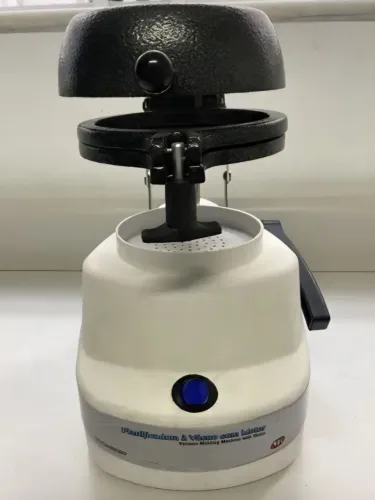Plastificadora a Vácuo Odontológica
