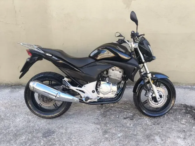 CB 300 R 2015