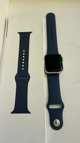 Apple Watch SE (2a Geração) GPS Prata Alumínio 40mm - BATERIA 100% comprado nos EUA
