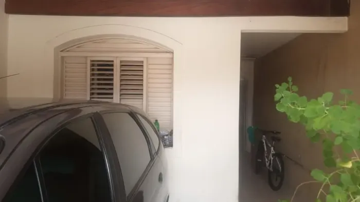 Casa com 4 dormitórios à venda, 130 m² por R$ 265.000 - Jardim Bela Vista - Taubaté/SP
