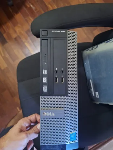 Computador Dell OptiPlex 3020 SFF ? Intel Core i5 4ª Geração, 8GB RAM, SSD 240GB, DVD-RW, 