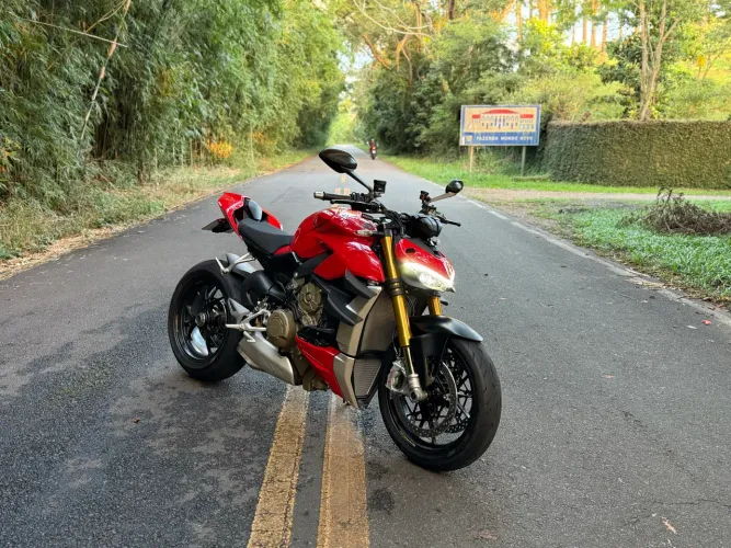 Ducati Streetfighter V4S 2021 Impecável (4800 km)