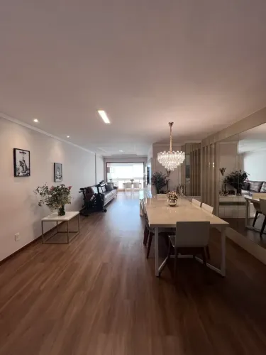 Vila Velha - Apartamento 4 Dormitórios Mobiliado Praia da Costa Castanheiras