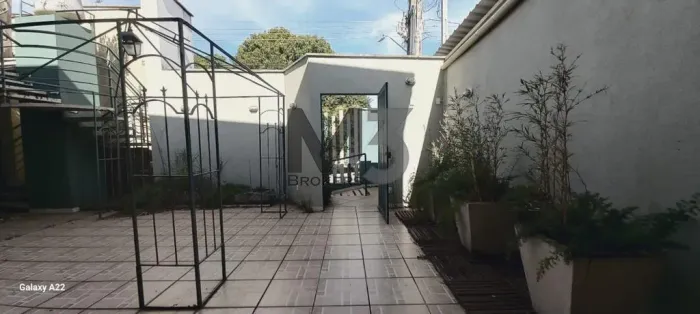 Casa à venda e para alugar em Campinas, Parque São Quirino, com 5 quartos, com 455.38 m²