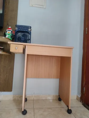 Mesa para Máquina de Costura 