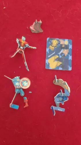 Lote com 4 Montáveis Marvel Elma Chips