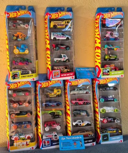Carrinho hot wheels pack com 5unidades
