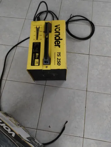 Máquina de solda vonder TS 250A