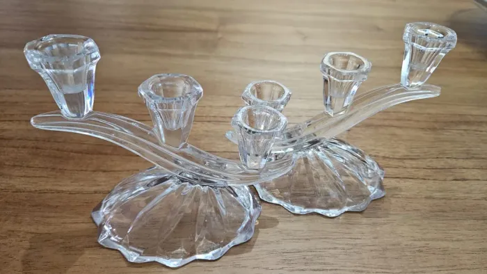 Par de castiçais para velas em cristal