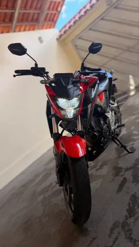 CB 300 ABS