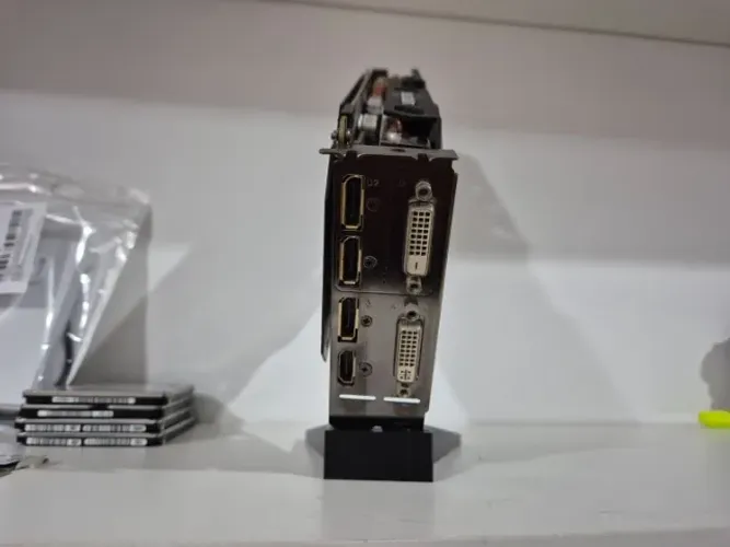 Placa de vídeo GTX 960 WINDFORCE OC 4GB