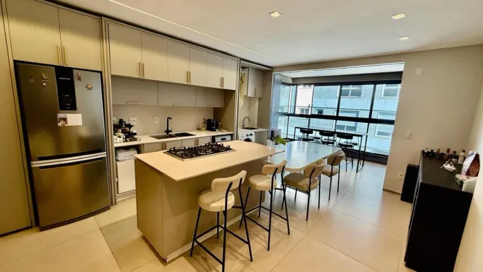 Apartamento com 3 quartos no Aquamarine Residence na Praia Brava em Itajaí