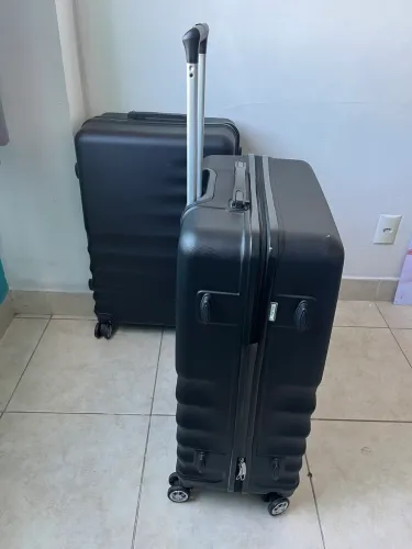 Mala de Viagem Grande UNIKER UNK 72cm - Usada Apenas 2x