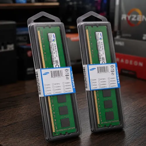 Kit 16GB (2x8GB) Memória RAM Samsung DDR3L 1600MHz Original para Desktop