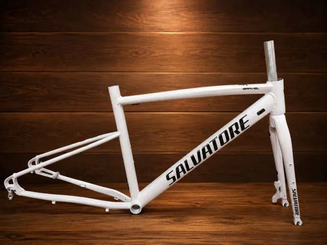 Quadro e Garfo Gravel  Salvatore Branco Brilho