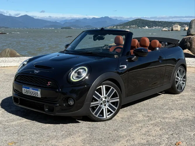 Mini Cooper Cabrio S 2.0 16V Aut. 2020