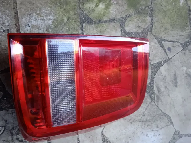 Lanterna traseira da Saveiro original lado direito 