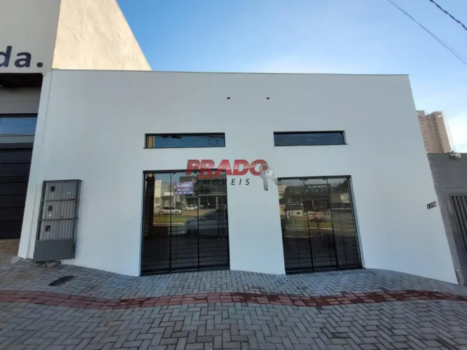 Sala para alugar em Maringá, Jardim Ipanema, com 40 m²