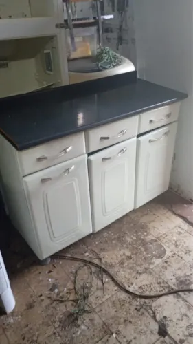 Balcão de cozinha/ Armário