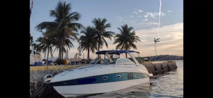 Lancha Cimitarra 340 2 x Mercruiser 250 HP Oportunidade!!!