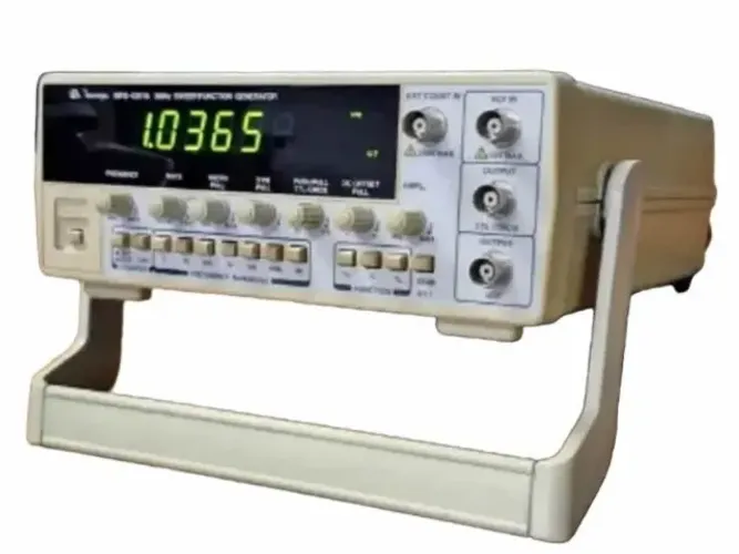 Gerador Varredura/funções E Frequencímetro Minipa Mfg-4201a -Usado