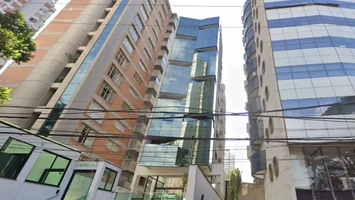 Sala Comercial no "Condomínio Empresarial Esmeraldas" - Jardim - Santo André/SP