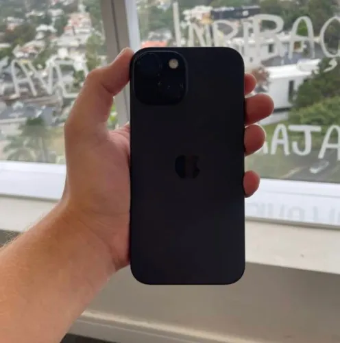 iPhone 15 256GB