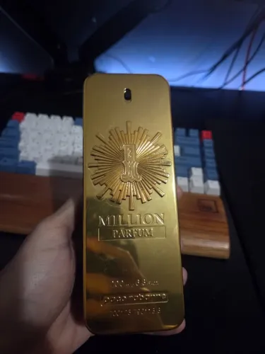 Perfume 1 Million Parfum Paco Rabanne - 200 ml - Original