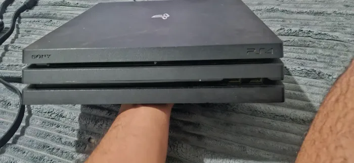 Ps4 Pro 1 T