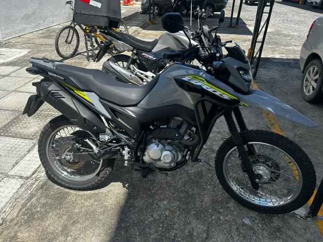 Honda Bros 160 2025