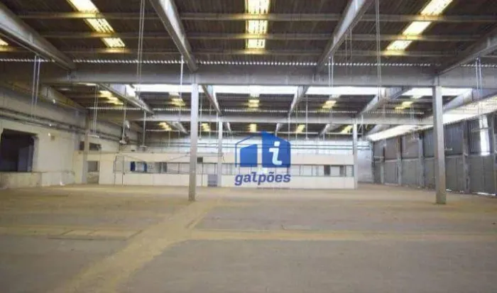 Galpão com 5.500 m² de área construída no bairro São Francisco, Belo Horizonte - MG