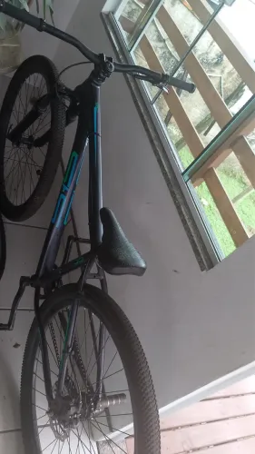 BIKE ARO 29 SG GRAU / WHEELING FREIO A DISCO - R$ 1.500 ACEITO TROCA - Rio do Sul