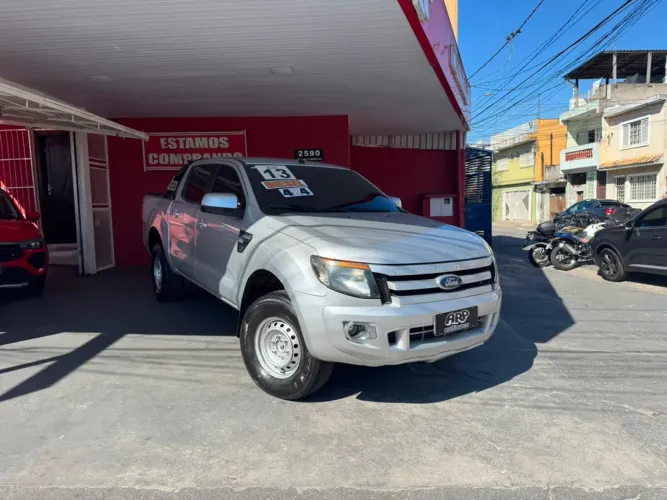 Ford Ranger XL 2.2 4X4 CD Diesel Mec. 2013