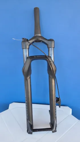 Suspensão Rockshox Recon Boost