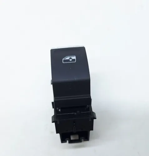 Comando Vidro Traseira Direita Jetta Gli 2.0 2024 5g0959855n