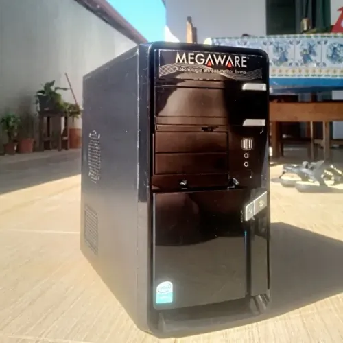 Gabinete vazio megaware midtower