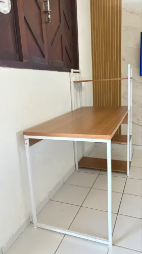 Mesa escrivaninha / escritório