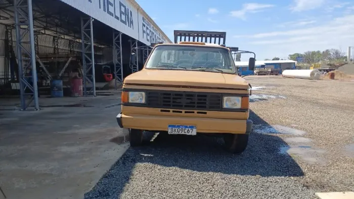 CAMINHÃO 3/4 D40