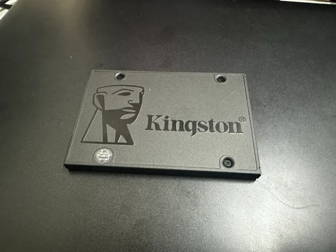 SSD 960gb Kingston Pouco Uso