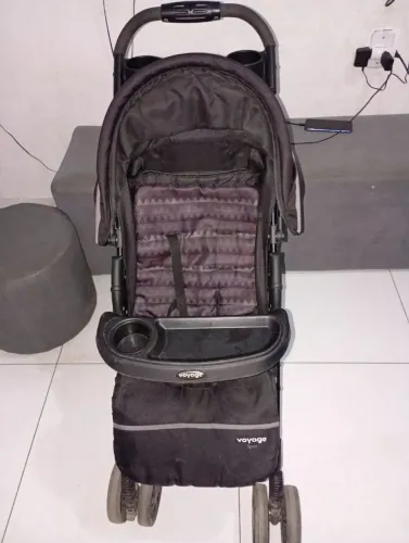 Carrinho de bebê Voyage
