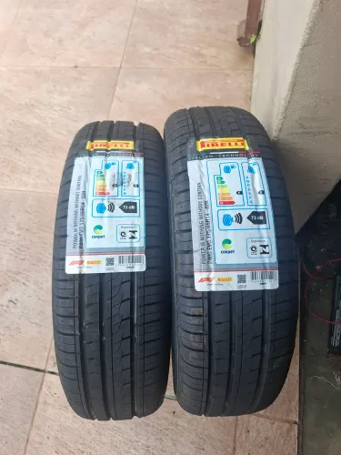 Pneus 14 Pirelli