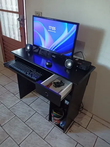 Mesa para Computador Preta, com Gaveta 100x90x60cm