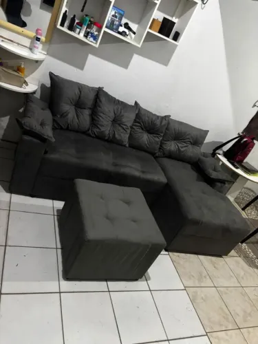 Sofá grande com puff novos de qualidade