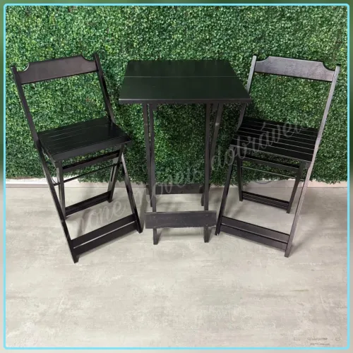 Mesa bistro alta com 2 bancos 