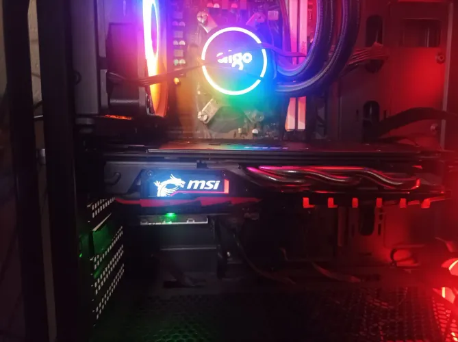 Placa de vídeo Rx 580 MSI GamingX