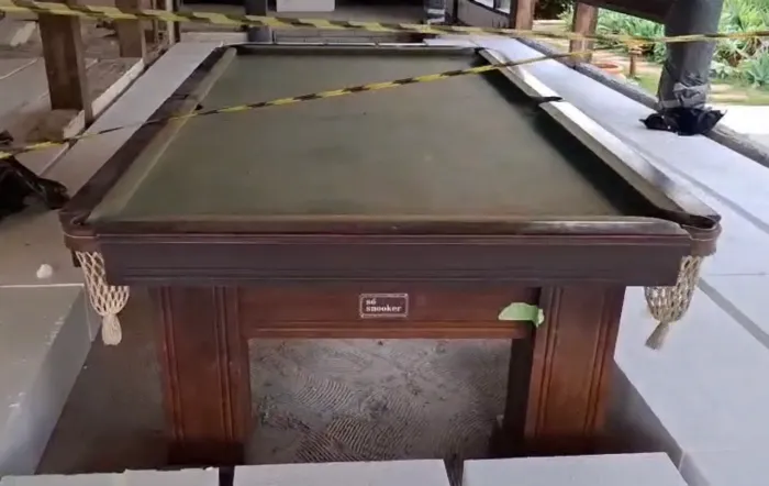 Mesa de Sinuca/Snooker em Madeira Maciça (1,52 x 2,80m) - Padrão Premium
