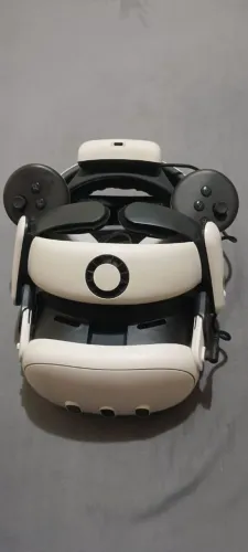 Meta Quest 3 512gb usado + BOBOVR S3 PRO + Facepad melhorada
